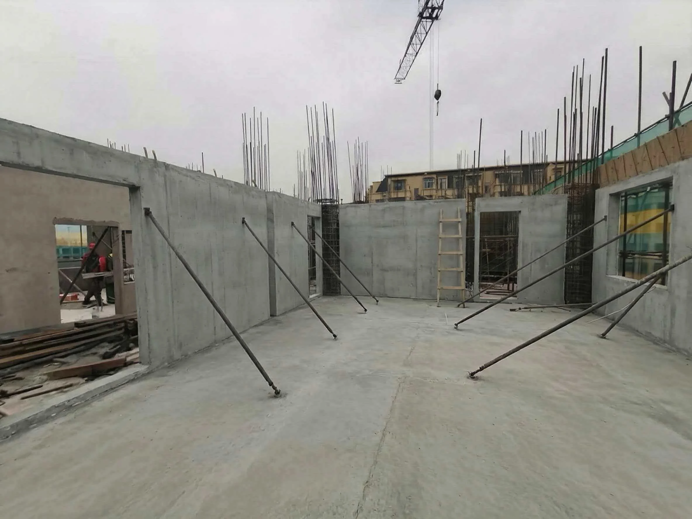 GOGER prefabricated wall assembly at construction site